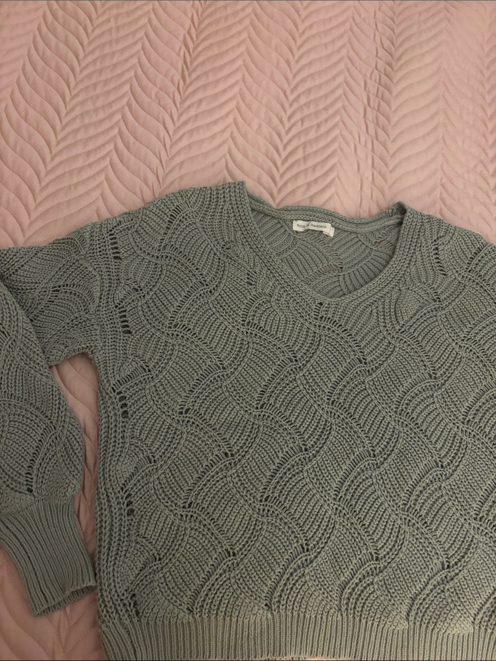 Moon & Madison Sage Green Open Knit Sweater Women’s Small Cotton Blend Pullover